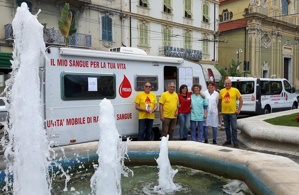 Sabato mattina l’autoemoteca Fidas davanti al cinema Centrale