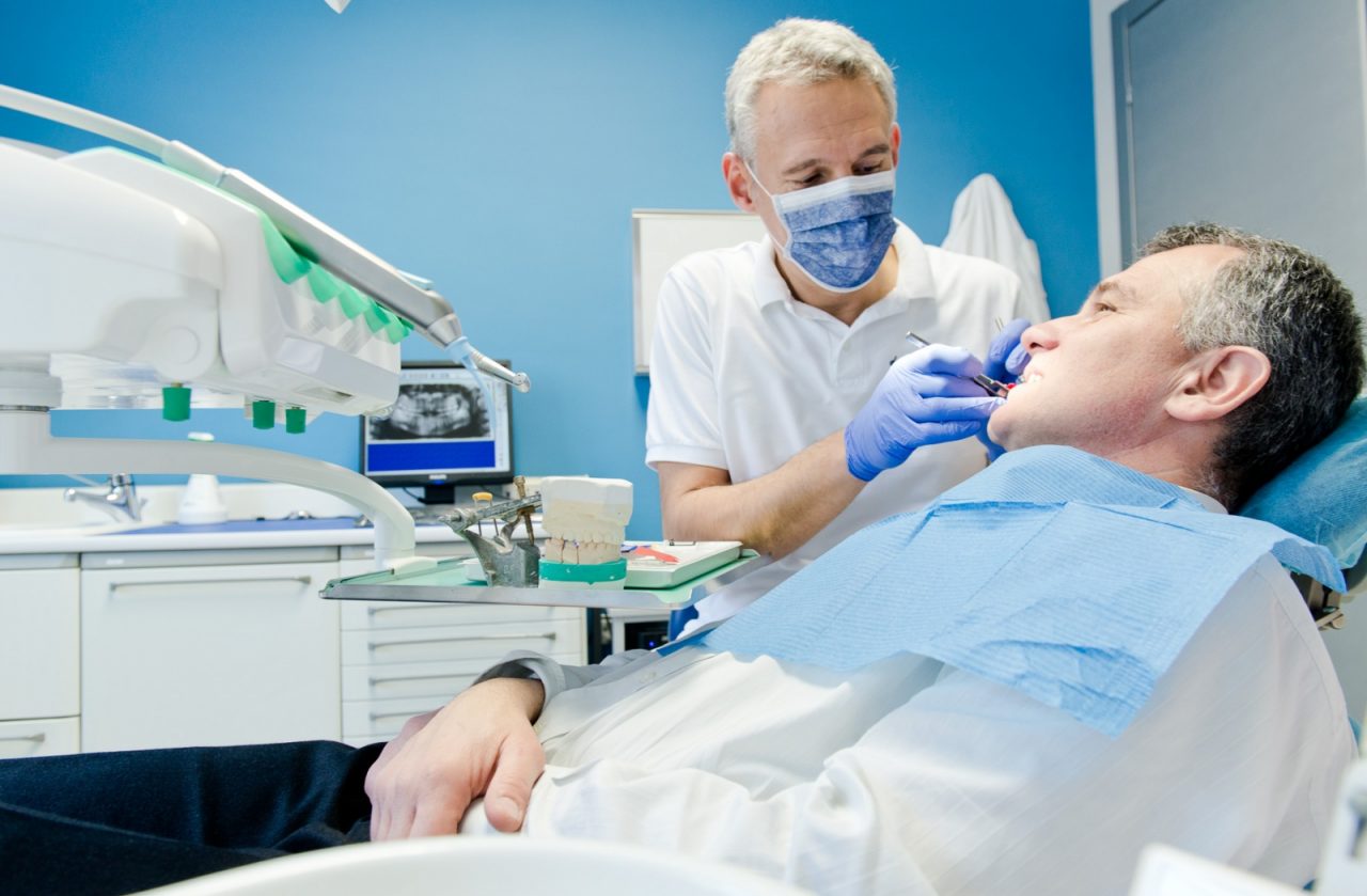 Sanremo in lutto: addio al  noto dentista Giancarlo Siccardi