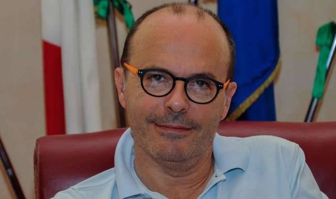 Carlo Capacci esce allo scoperto: “Non sono un politico e me ne vanto”/ Il video di 5 anni di amministrazione