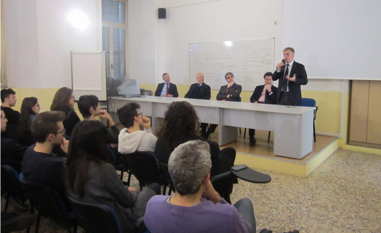 Studenti del Colombo incontrano professionisti del Rotary Club Sanremo