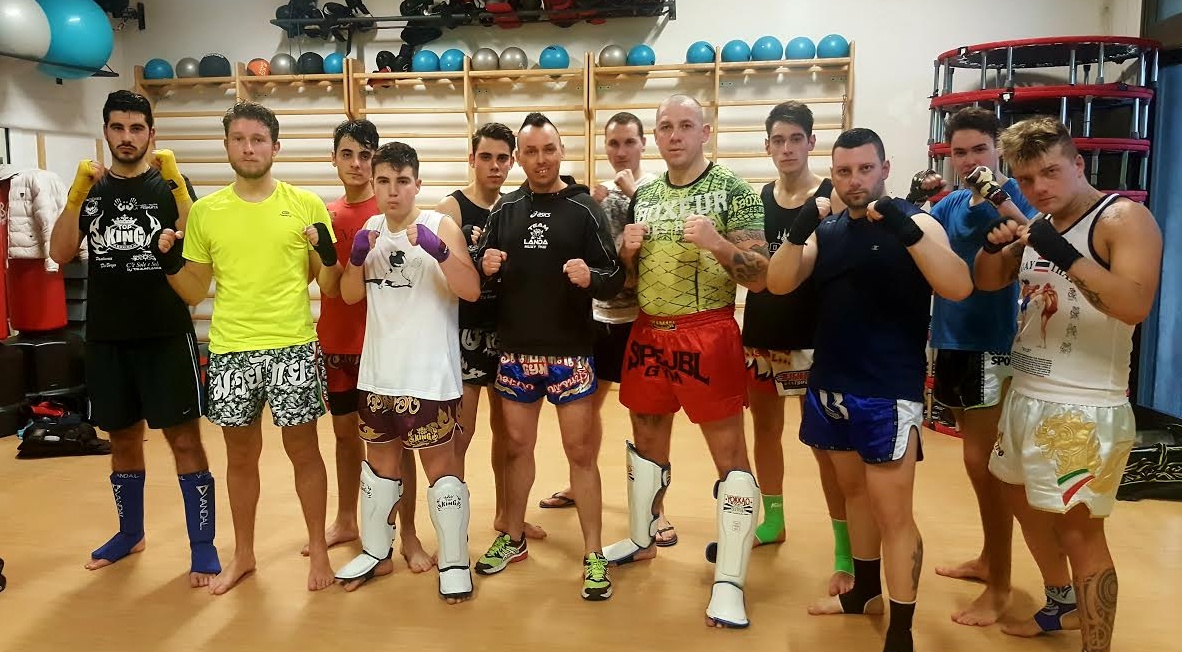 Successo allo stage internazionale di Muay Thay con il quattro volte campione del mondo