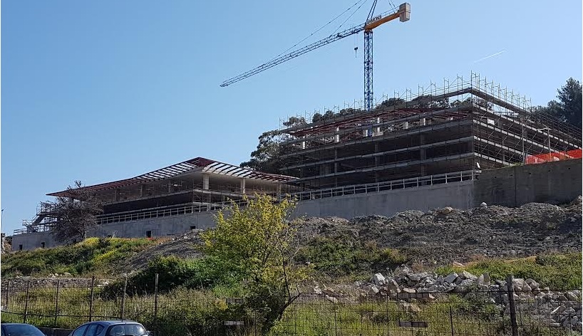 THE MALL: LAVORI ANCORA FERMI/ RIPRENDERANNO (FORSE) A GIUGNO