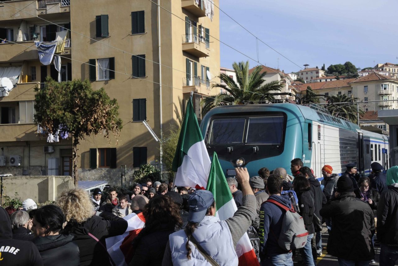 TRENITALIA SI COSTITUISCE PARTE CIVILE CONTRO I “FORCONI” PER IL BLOCCO DELLA STAZIONE DI ONEGLIA