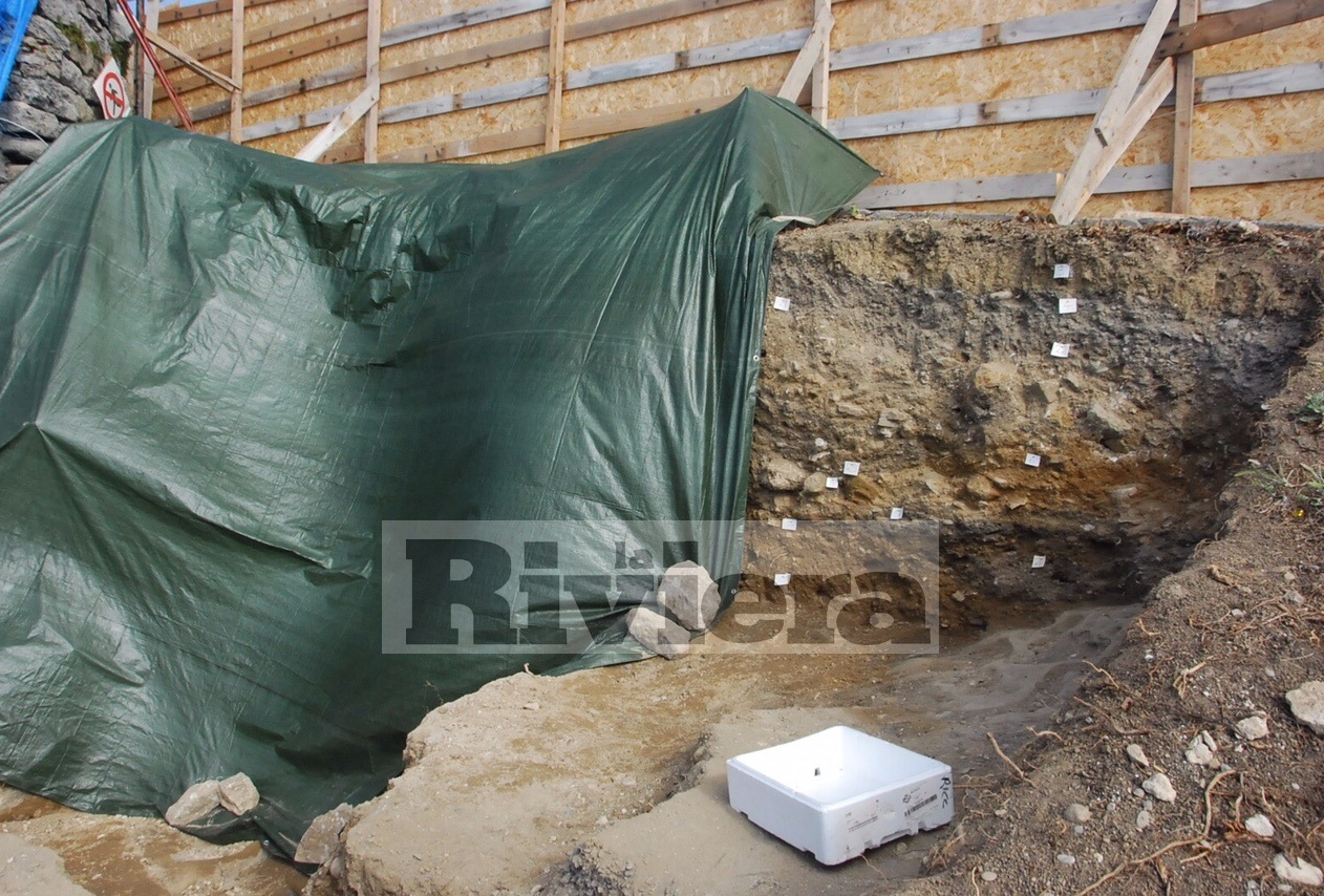 NOVITA’ A BORDIGHERA: TROVATE TRACCE DI UNA TOMBA MEDIEVALE NEL CANTIERE DELLA ROTONDA/ FOTO