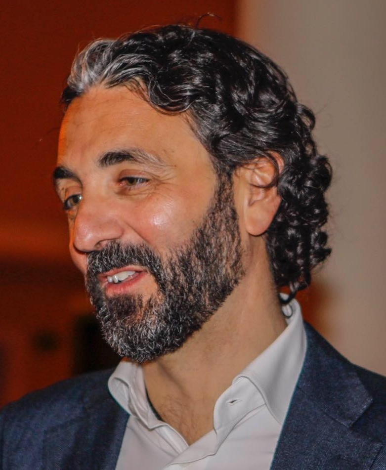 Taggia, il candidato sindaco Mario Conio incontra cittadini e commercianti: ogni lunedì un banchetto al mercato settimanale