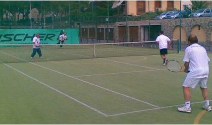 Tennis, domenica la finale del torneo a squadre"Riviera dei Fiori" tra Dolceacqua e Finale Ligure