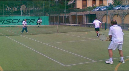 Tennis, domenica la finale del torneo a squadre”Riviera dei Fiori” tra Dolceacqua e Finale Ligure
