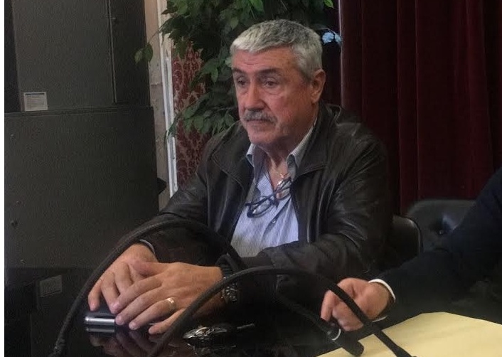 QUESTIONE MIGRANTI: tensione a Diano Serreta, il sindaco Chiappori contestato