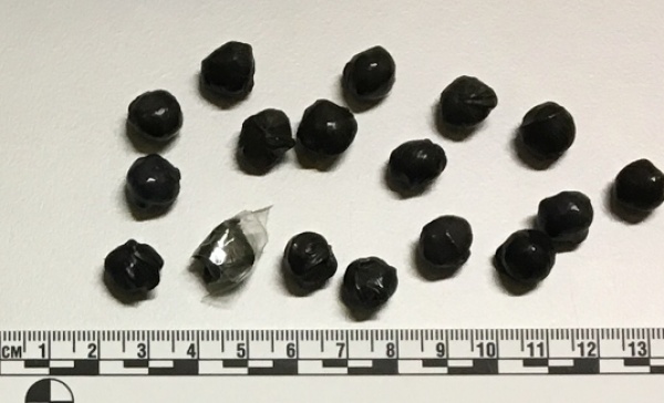 Trasportavano ovuli di eroina nello stomaco:  arrestati 2 pusher “pendolari” della droga tra Ventimiglia e Sanremo