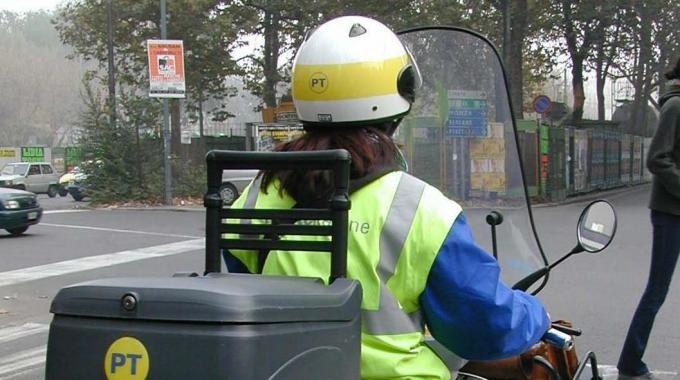 UN LAVORO ALLE POSTE? Maxi reclutamento in tutta Italia per l’assunzione di nuovi portalettere