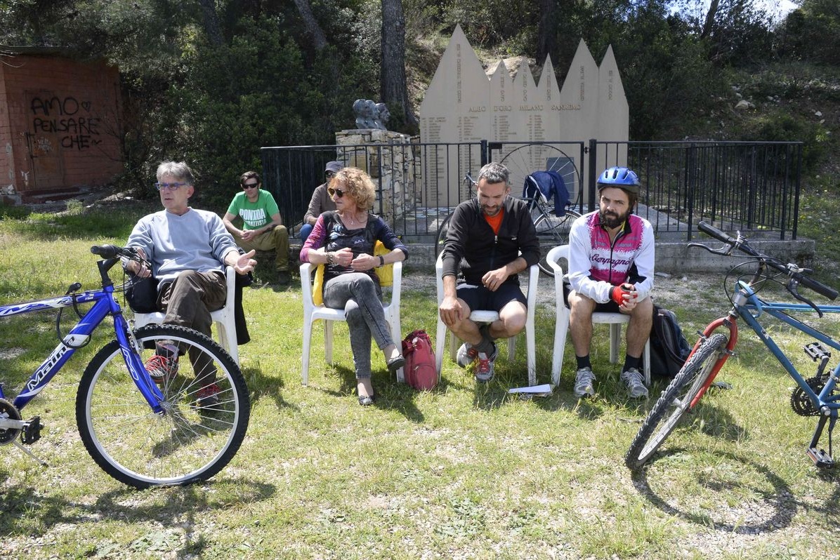 UNA VENTINA DI ATTIVISTI CONDANNATA A 2.690 EURO DI MULTA PER IL CRITICAL MASS PRO-MIGRANTI