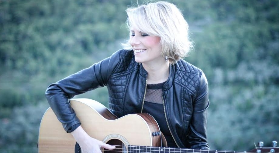 Un Crowfunding per il nuovo album di Chiara Ragnini