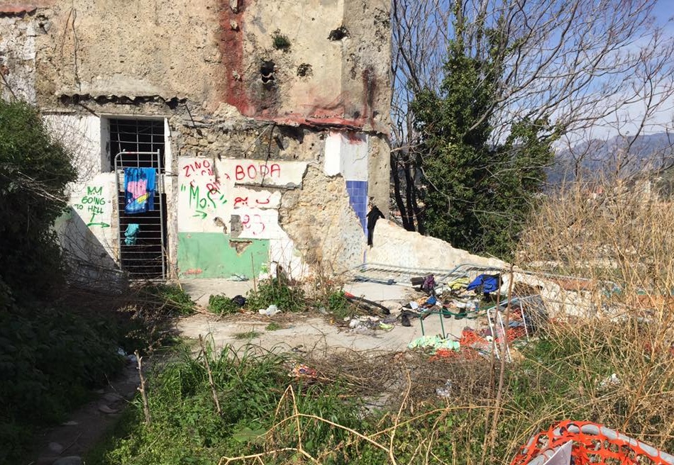 VENTIMIGLIA: DUE EDIFICI DEL COMUNE OCCUPATI/ LA DENUNCIA CORRE SU FACEBOOK