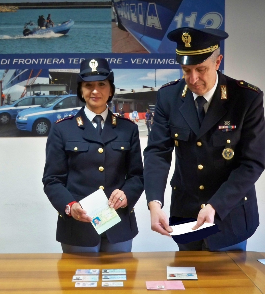 VENTIMIGLIA: ECCO COME LA POLIZIA SCOPRE I DOCUMENTI FALSI/ 3 ARRESTI ALLA FRONTIERA