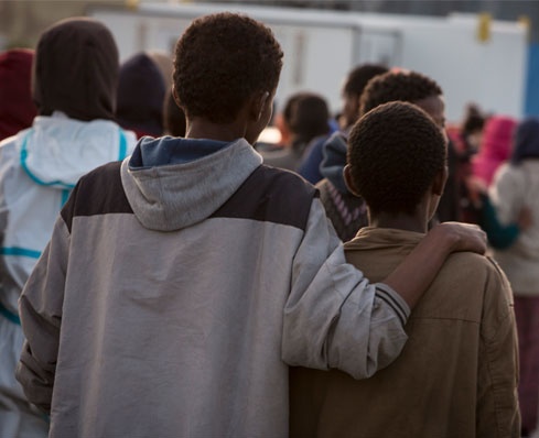 VENTIMIGLIA, EMERGENZA MINORI NON ACCOMPAGNATI: IL COMUNE CERCA STRUTTURE ACCREDITATE