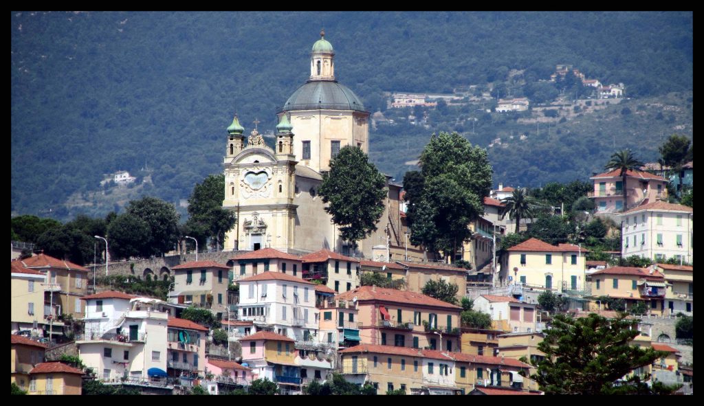 Barbara Amerio e Ivo Ballestrieri i nuovi Consoli del Mare. Il vescovo vieta la Madonna della Costa