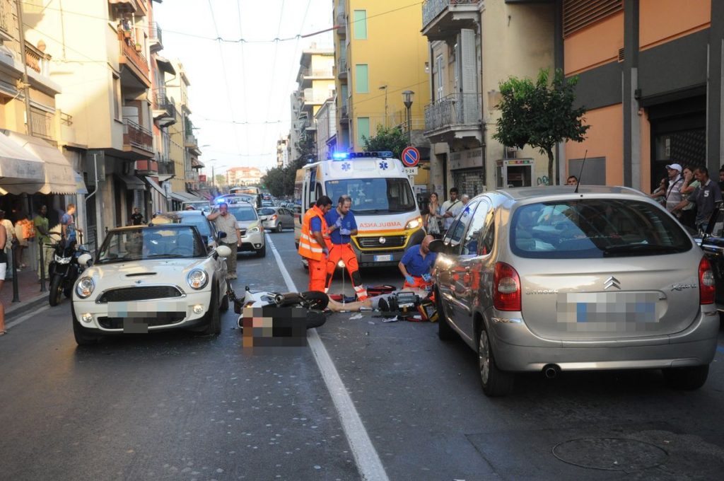 2 Incidente mortale Ventimiglia morto moto 26 agosto 2017_25