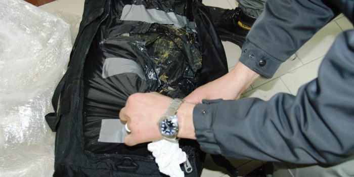 Sequestrati dalla Guardia di Finanza di Ventimiglia 1,2 kg di cocaina