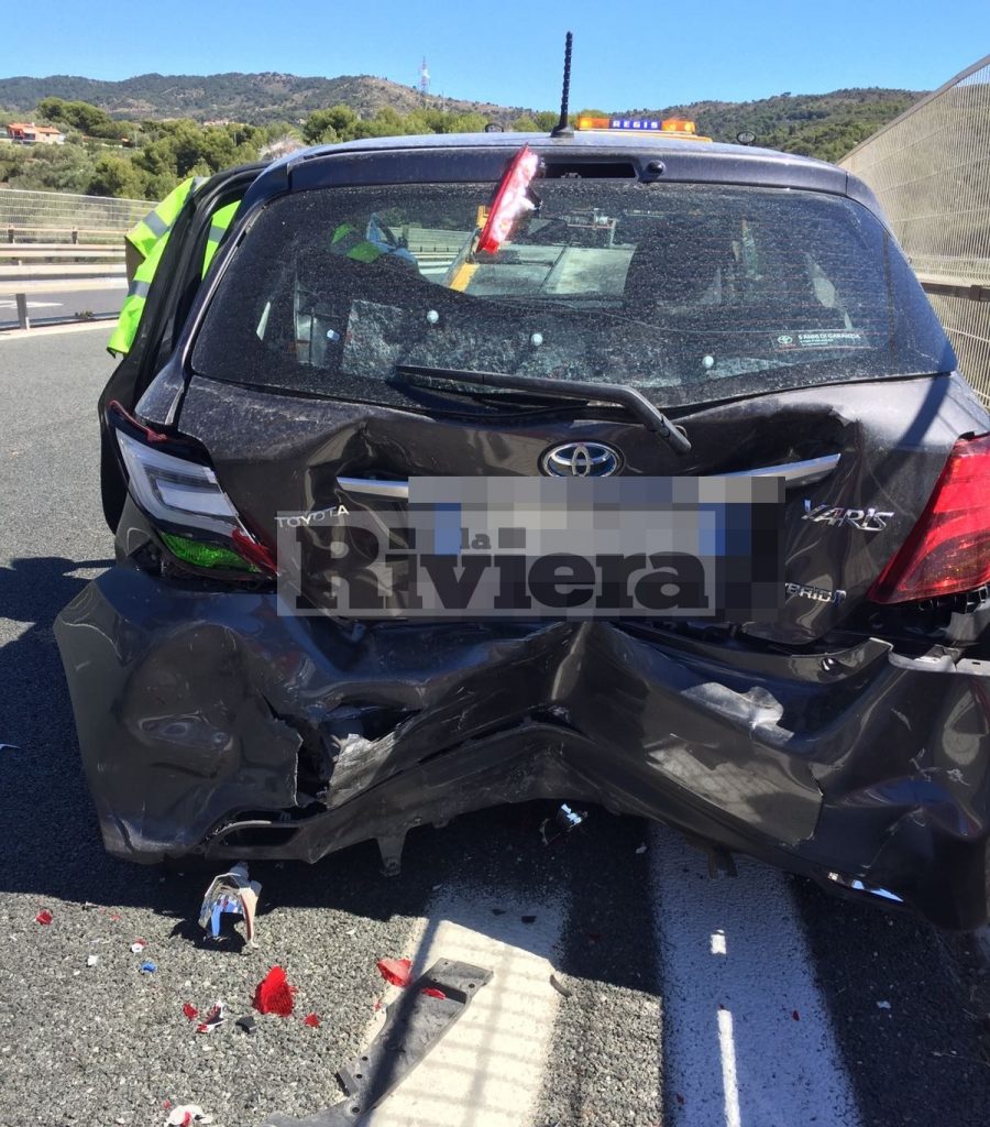 Incidente San Bartolomeo Autofiori Yaris Toyota 1