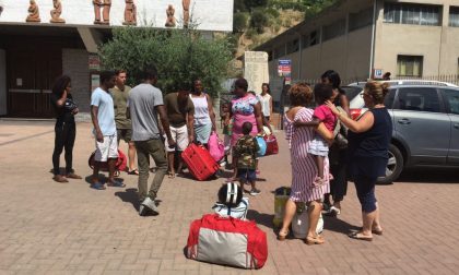 Migranti: ultimo giorno alle Gianchette, al Parco Roja 382 stranieri, fuori quasi 700
