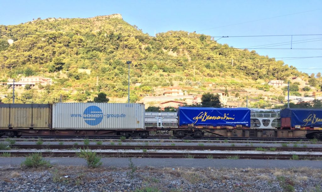 Parco Roja ferrovia scalo merci Ventimiglia4