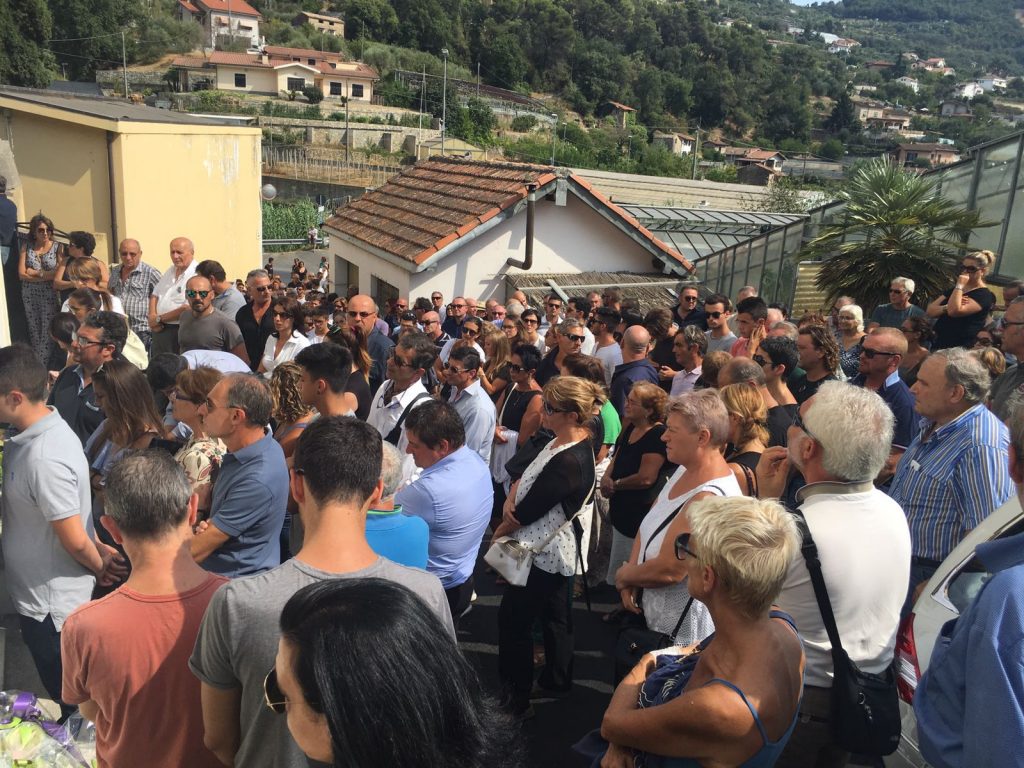 Sergio Di Giuliantonio morto funerali San Biagio moto d'acqua