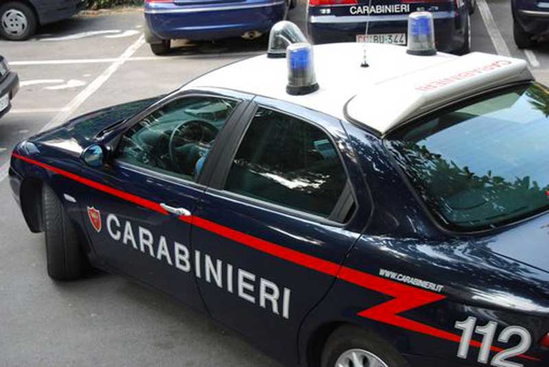 Traffico di valuta: un arresto, 2 denunce e sequestrati 115mila euro