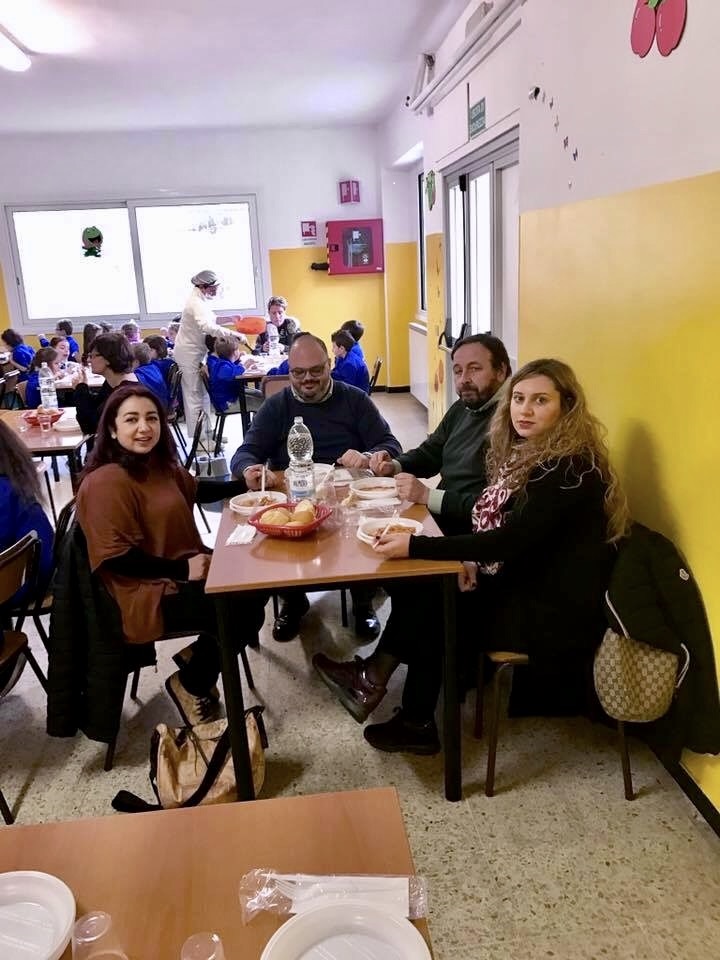 A Riva Ligure tutti a scuola con il “borsellino elettronico”