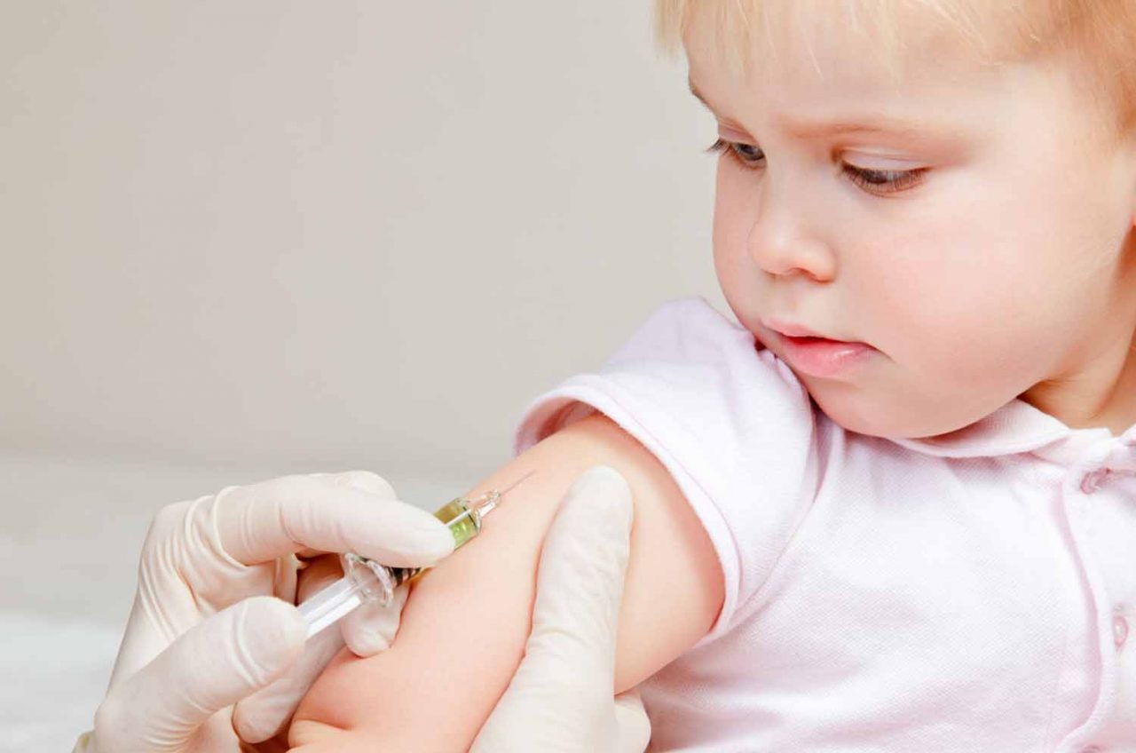 Vaccinazioni obbligatorie: niente nido per bimbi non vaccinati