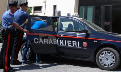 Beccato a rubare in caserma dai carabinieri si giustifica: "Ho sbagliato strada, volevo andare in Francia"