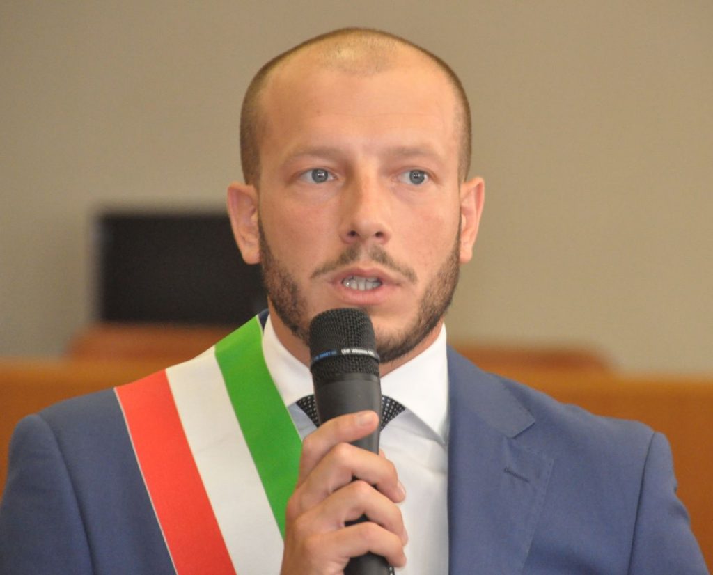 Multa sulla spazzatura, Ioculano: “Paghiamo i ritardi del passato”