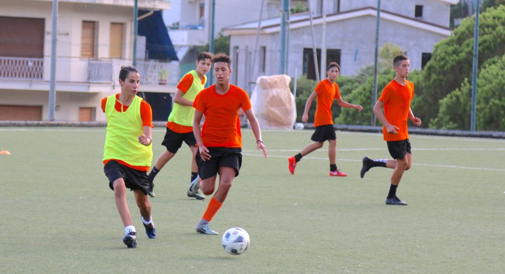 Ospedaletti Calcio: lunedì si torna sul campo per gli allenamenti