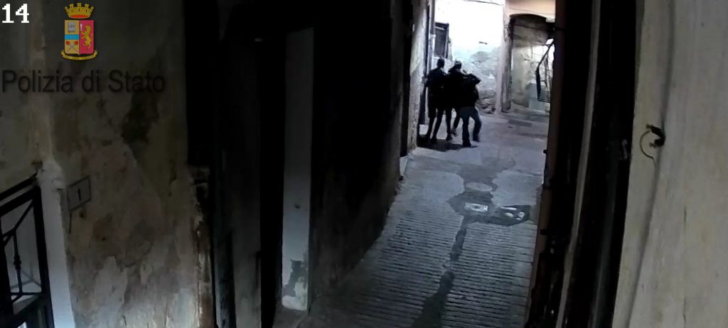 Rapina Sanremo arrestato polizia gang nordafricani_02