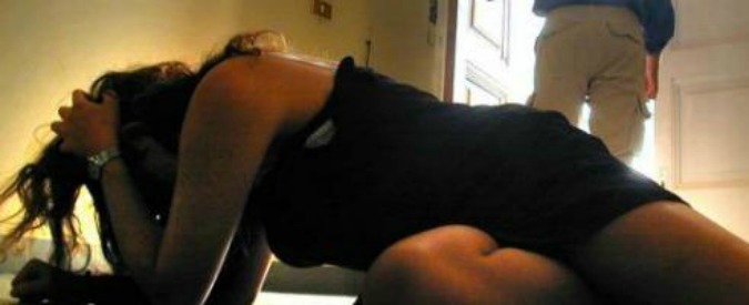 Sorelle denunciano in aula 22 e 5 anni di violenze da parte del padre a Sanremo