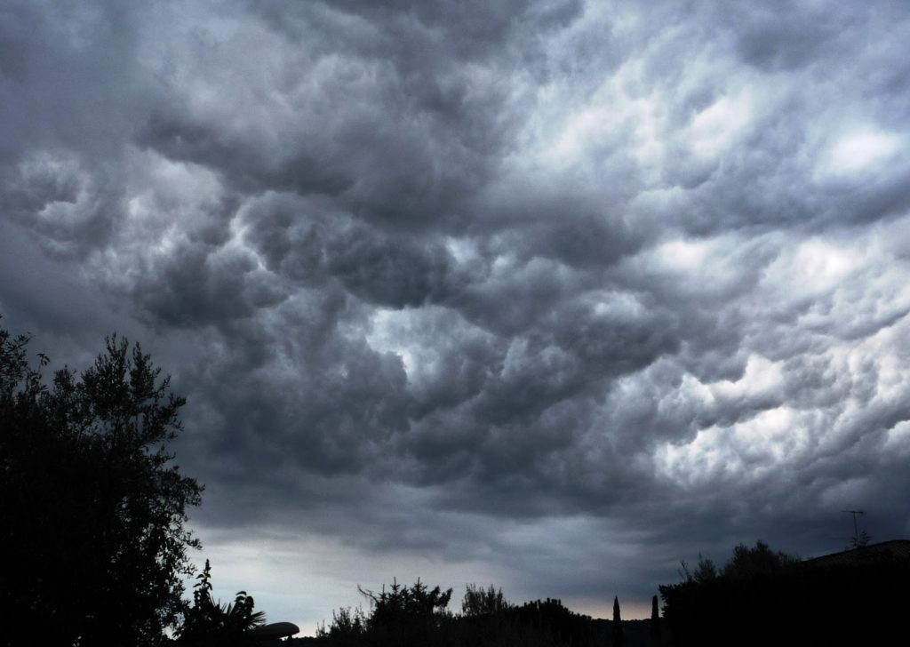 Prolungata l’allerta meteo per forti temporali