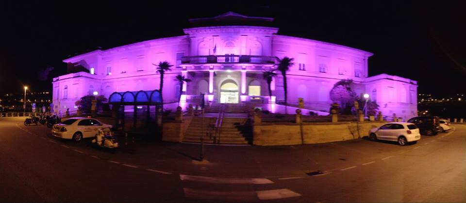 Inizia il mese della prevenzione e stasera l’Ospedale si illuminerà di rosa