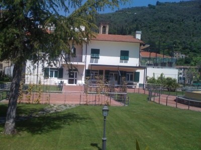 Questa sera a Dolcedo appuntamento con Musica e colori!