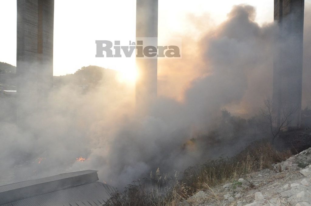 Incendio deposito Del Gratta Valle Armea 25 ottobre 2017_29