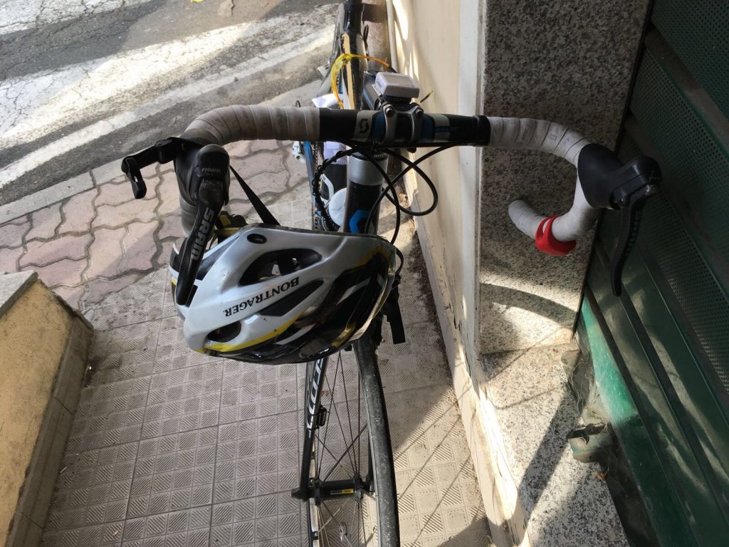 Incidente ciclista Ventimiglia tombino1