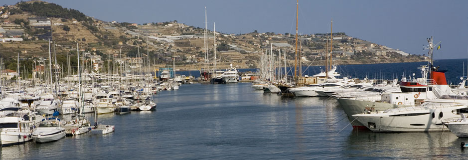 Yacht di lusso di Federico Bellezza sequestrato dalla Finanza a Sanremo