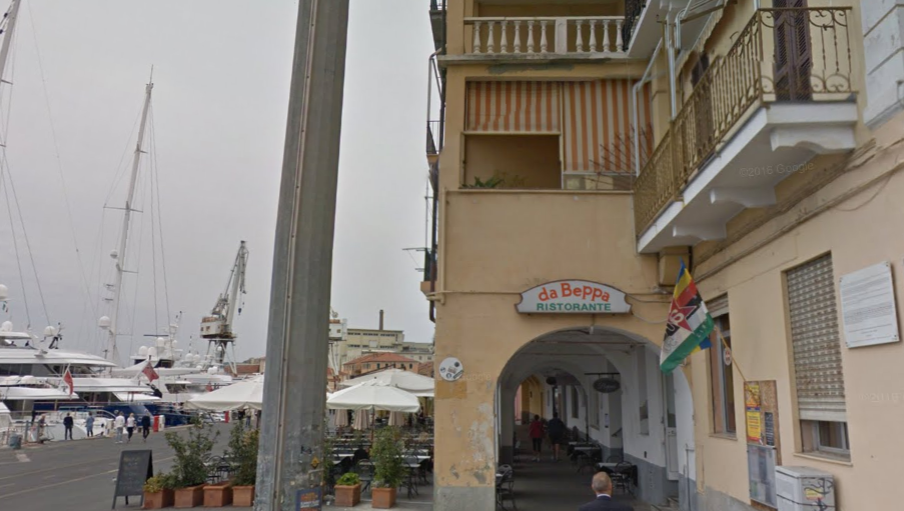 Chiude definitivamente lo storico ristorante Da Beppa di Calata Cuneo. Al suo posto una pizzeria