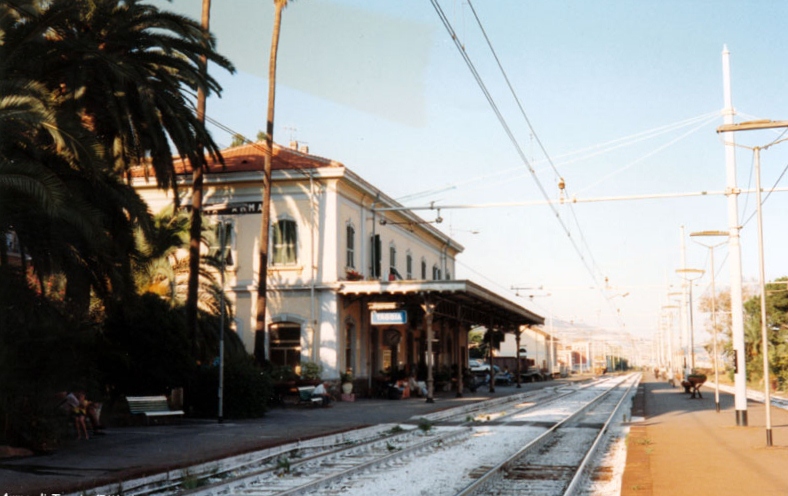 Ex stazione di Taggia diventerà un ostello e infopoint