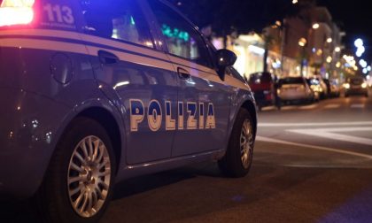 Polizia sequestra un chilo di droga, nei guai un 53enne