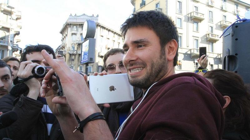 Il grillino Di Battista fa tappa a Sanremo