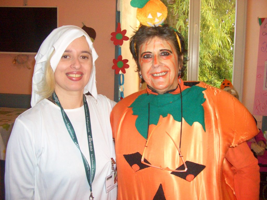 Festa di Halloween con due compleanni alla casa di riposo Quaglia