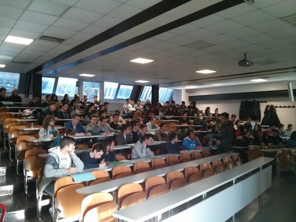 Borse di studio da 900 a 5mila euro per gli studenti universitari liguri