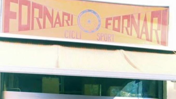 Chiude storico negozio a Ventimiglia: la costernazione dei cittadini