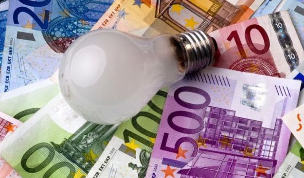 Bollette luce e gas: batosta in arrivo con l’anno nuovo