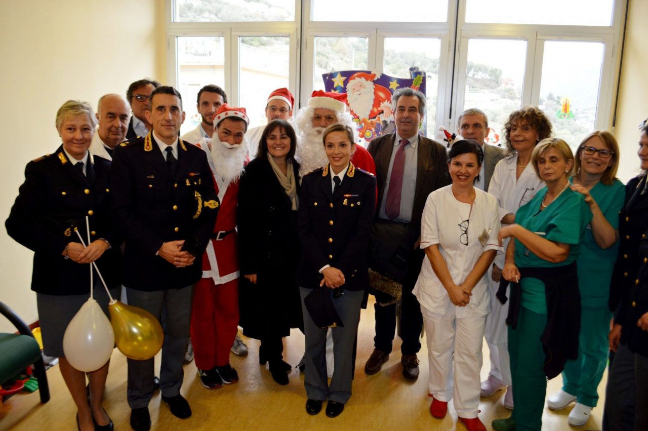 All’Ospedale di Imperia è già arrivato Babbo Natale