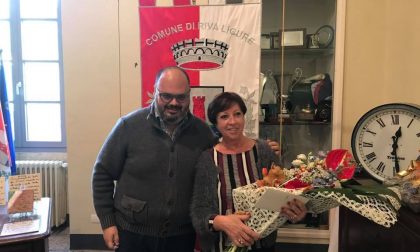 Dopo oltre quarant'anni Rosetta va in pensione: l'affetto del comune di Riva Ligure